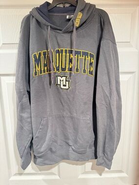 Stadium Athletics Marquette Logo Gray Hoodie w/ front pocket mens size XL